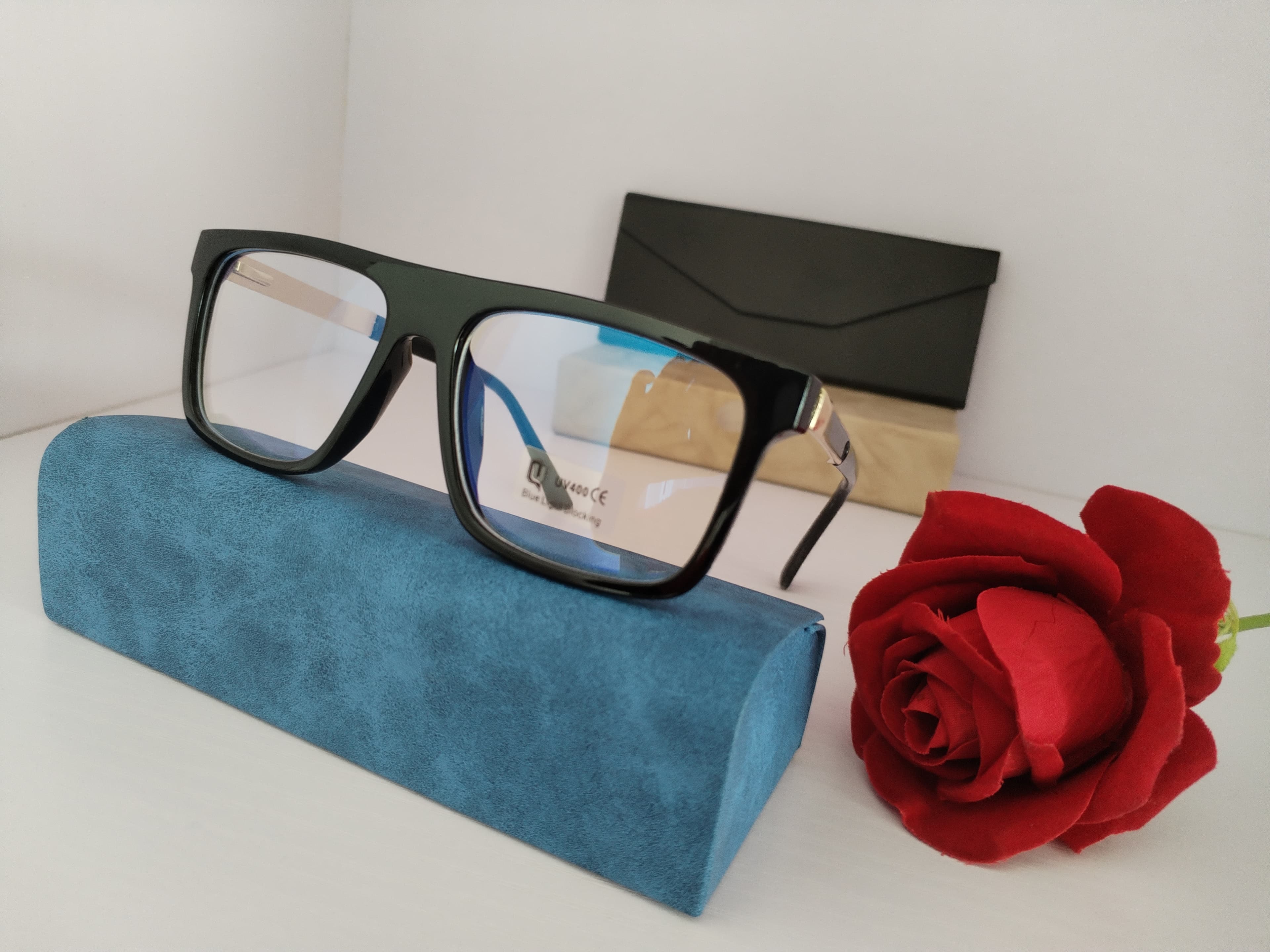 UV400 GLASSES