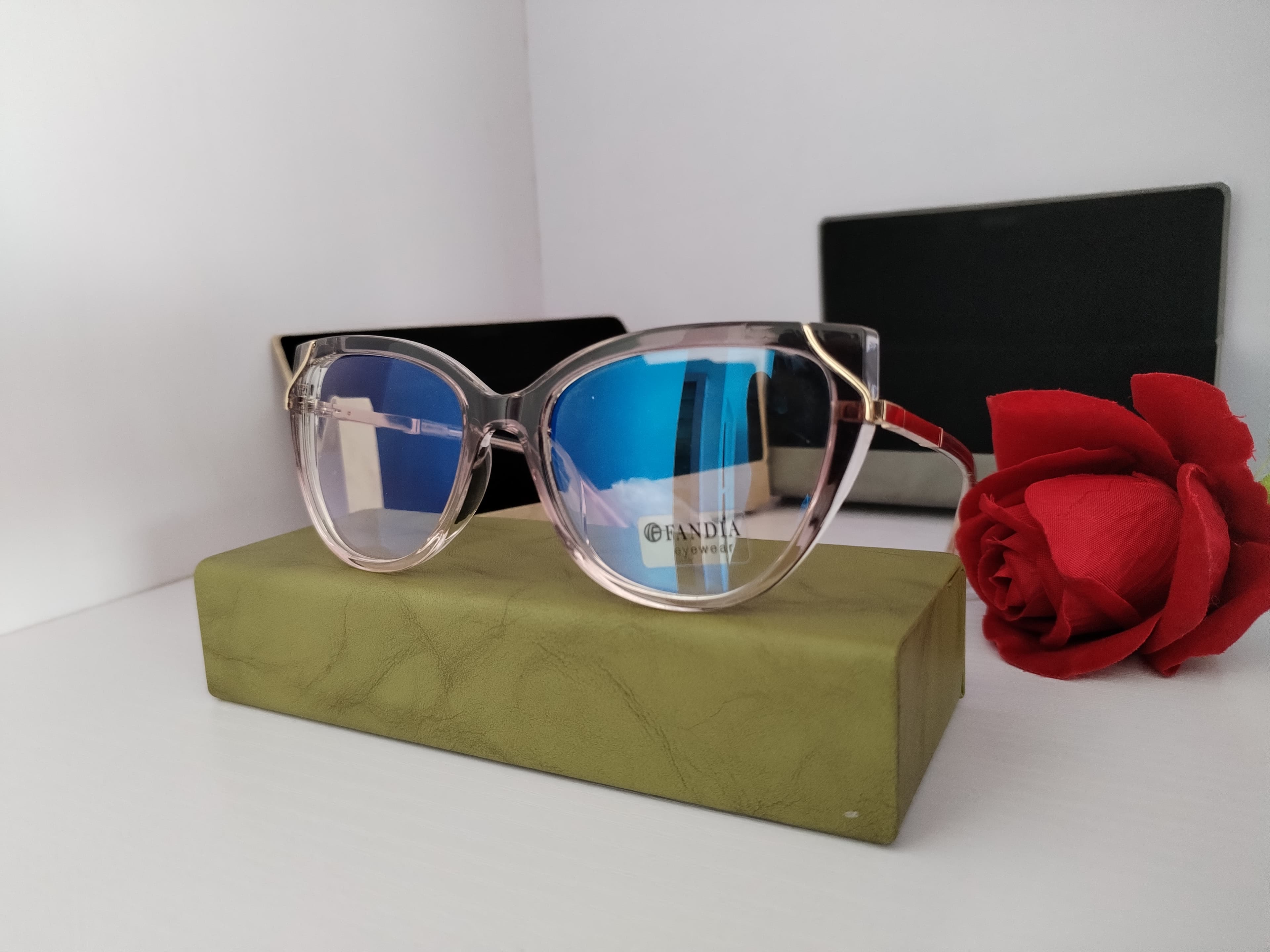 FANDIA EYES WEAR