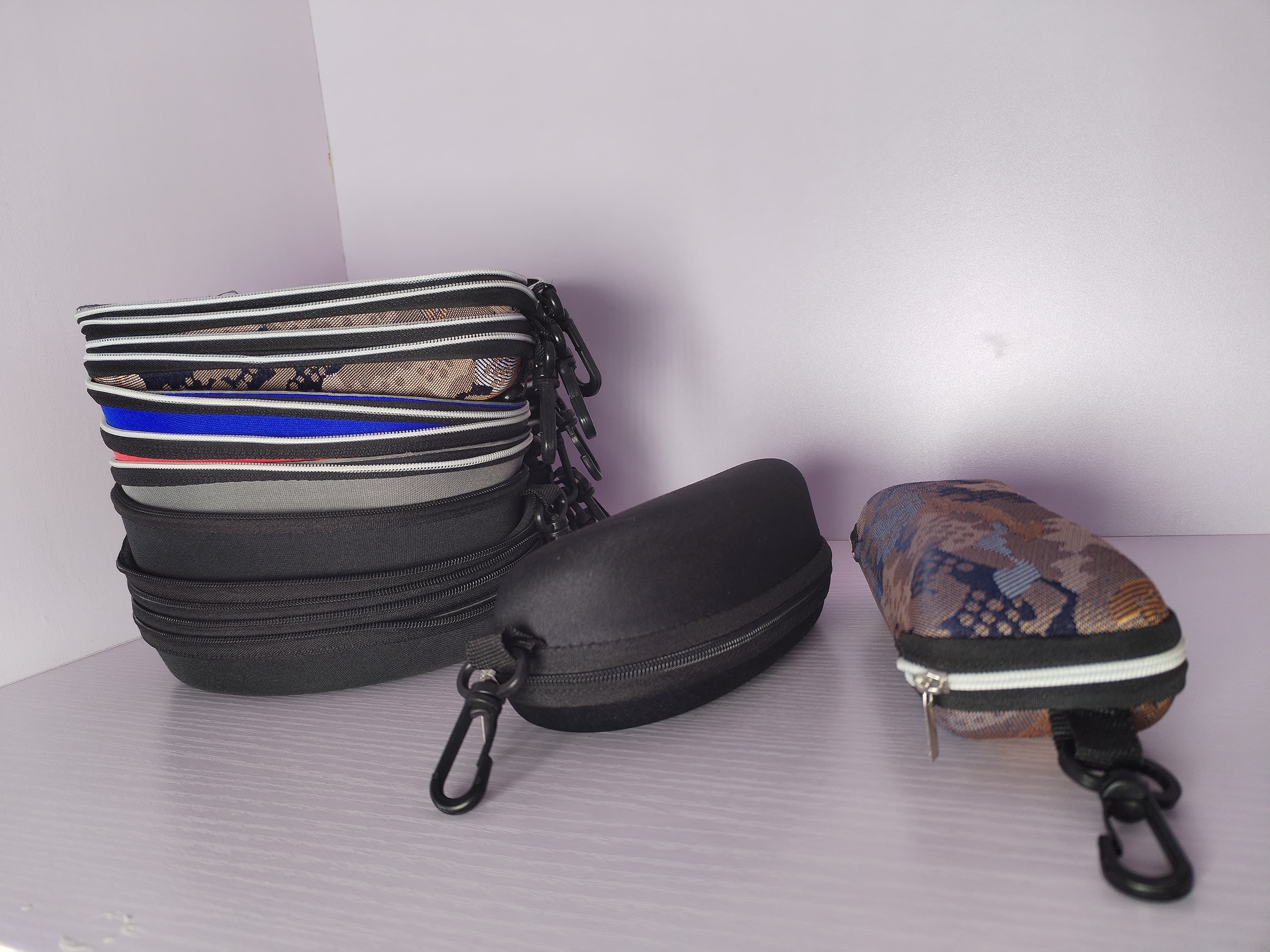 EYEWEAR CASE